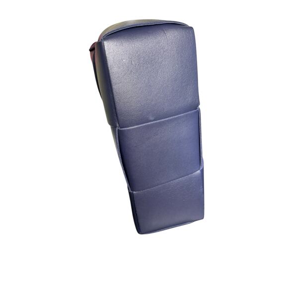 Bottega Veneta Small Arco Intrecciato Leather Tote in Cruise - Picture 10 of 16